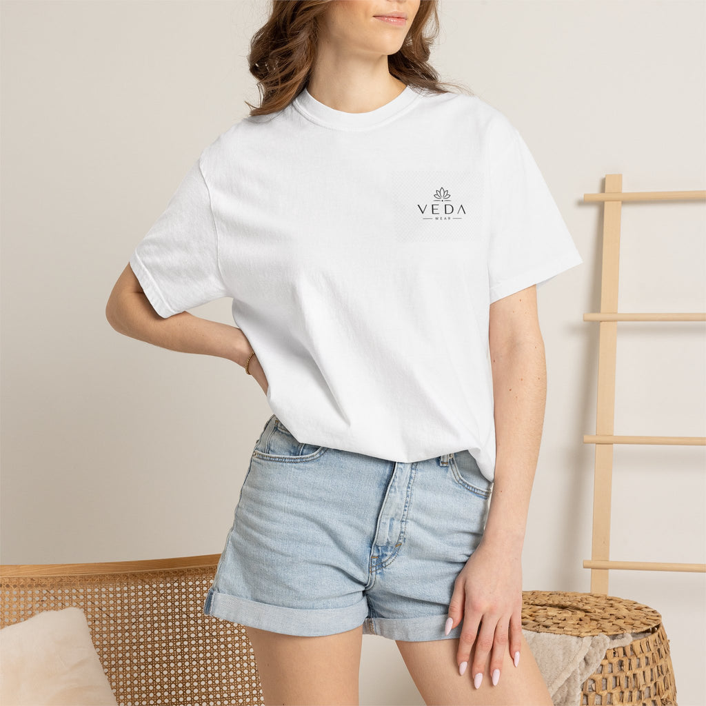 Veda Collective Minimal Logo T-Shirt